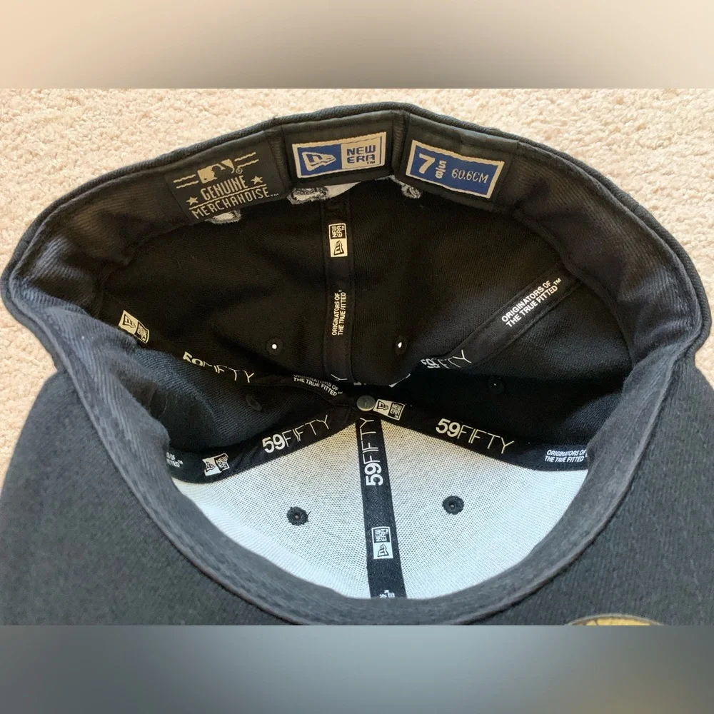 Rare San Francisco Giants Old English fitted hat in a size 7 5/8 - Picture 3 of 3